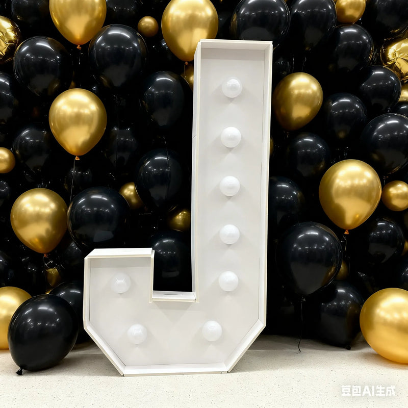 Lettre chapiteau lumineuse 91,5 cm – la lettre J en cadre blanc