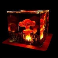 Lampe volcan ou champignon atomique en résine LED – cube de résine à champignon atomique et ville miniature, allumé sur fond noir