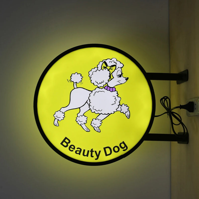 Enseigne drapeau ronde 60 cm – fond jaune pour un salon de toilettage